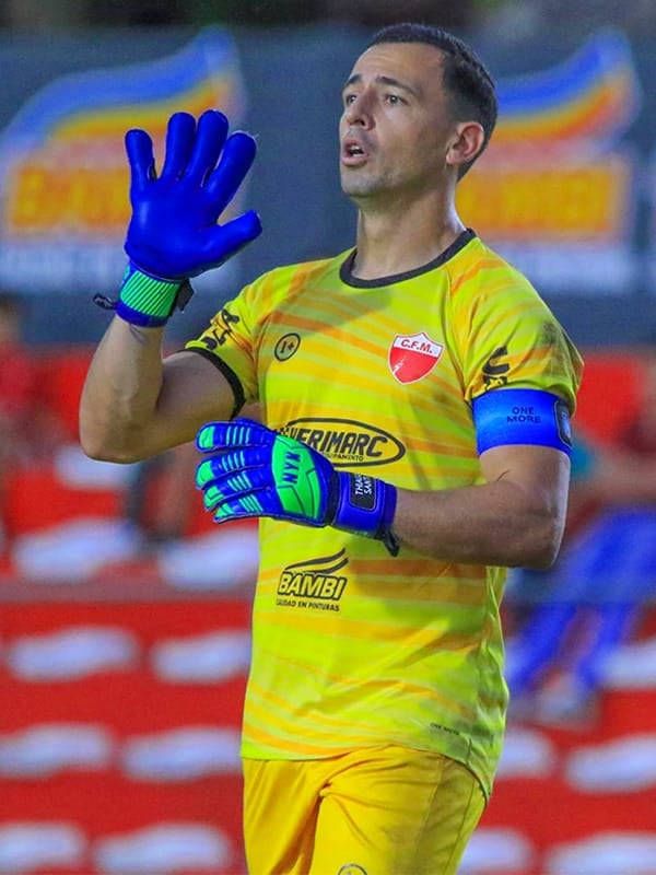 Hector Espinola Embajador NYK Paraguay